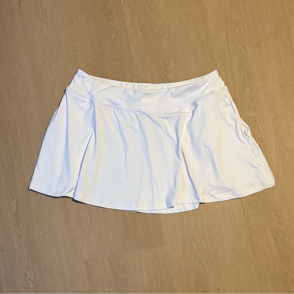 NWT Adidas Women's White Climacool Tennis Club Skirt size XL